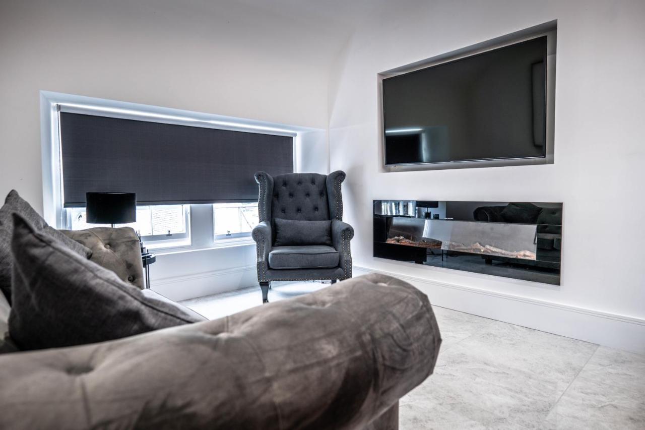 Luxury Royal Mile Boutique 2Bedroom Apartment Edimburgo Exterior foto
