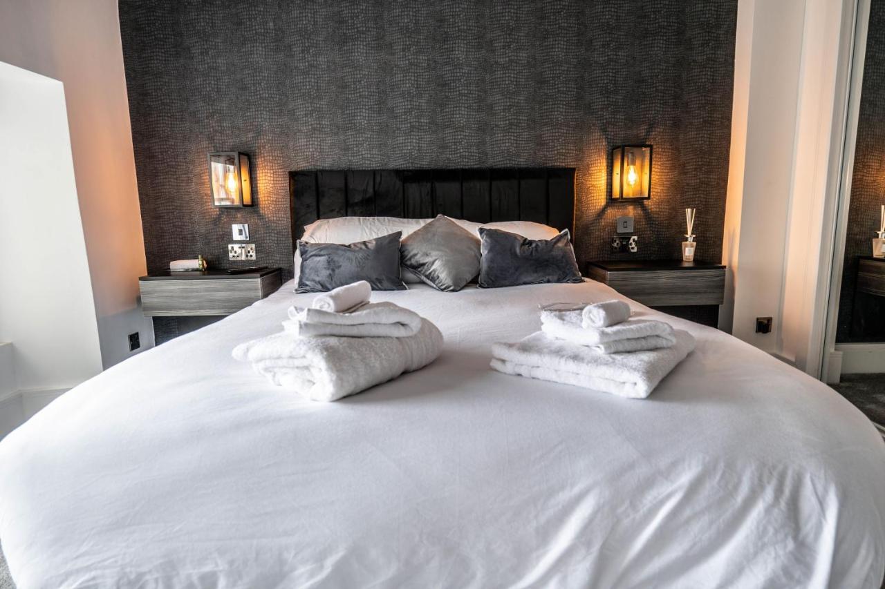 Luxury Royal Mile Boutique 2Bedroom Apartment Edimburgo Exterior foto